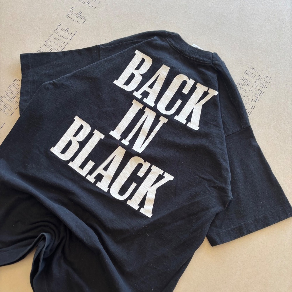 Vintage 90s Back In Black T-shirt